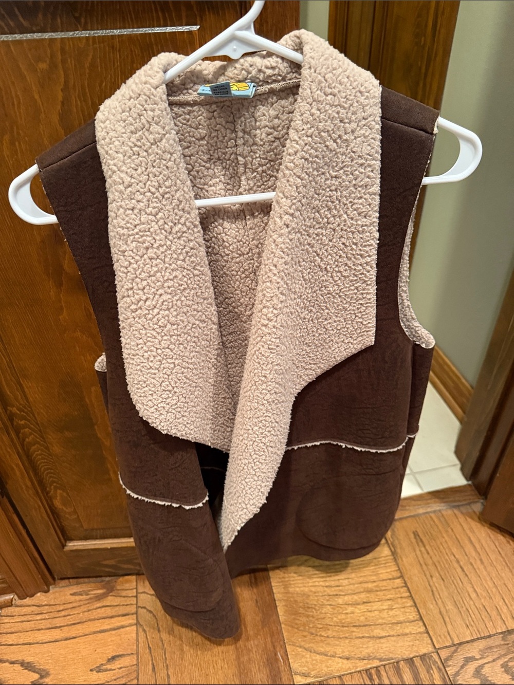 Women’s Brown Sherpa-Lined Vest Jacket